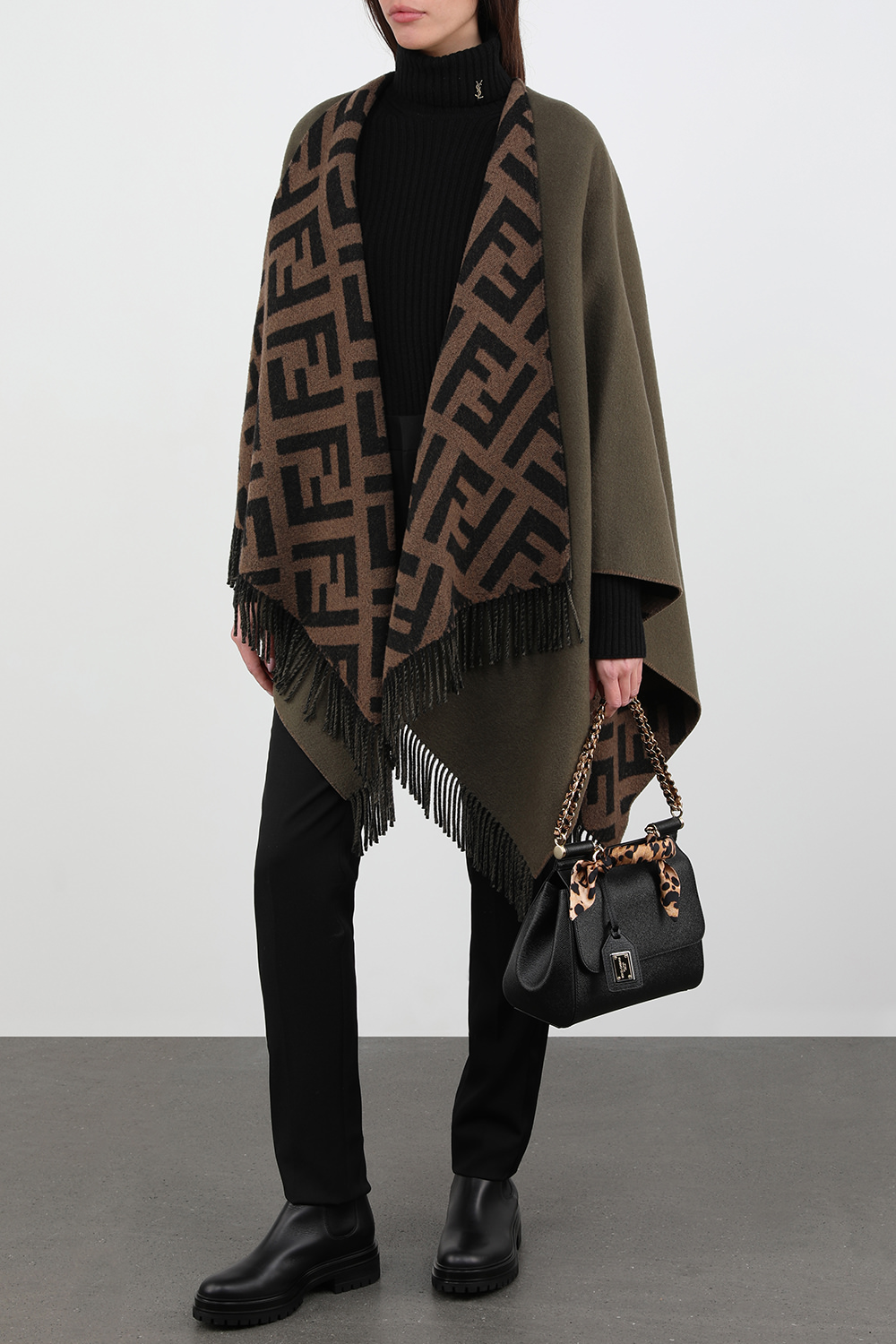 פונצ'ו מונוגרמי ירוק